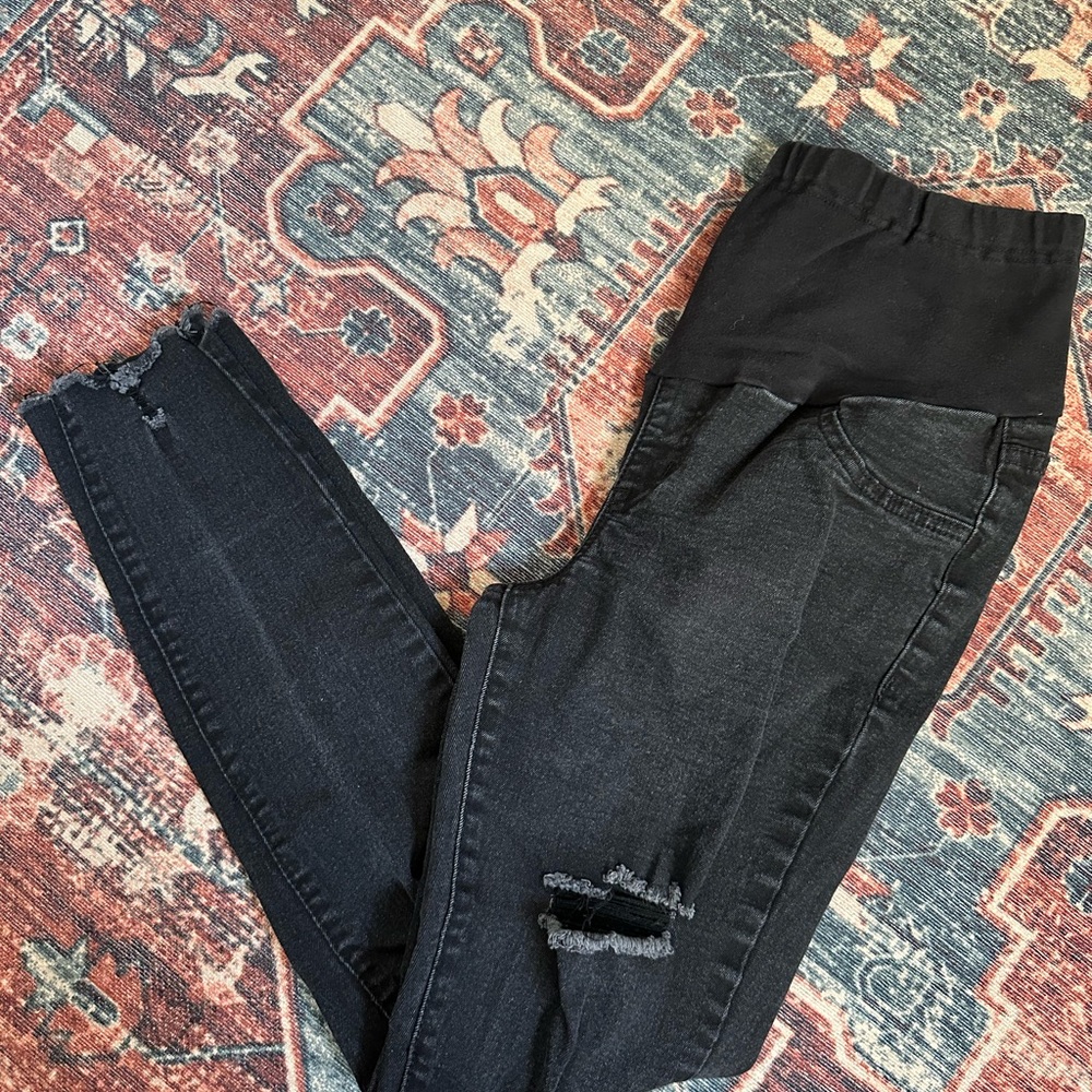 SHEIN Black Distressed Women's Maternity Jeans